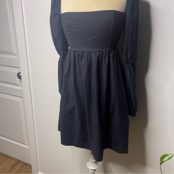 Reformation Size 2 Solid Black Short Mini Dress Long Pouf Sleeve - Picture 4 of 11